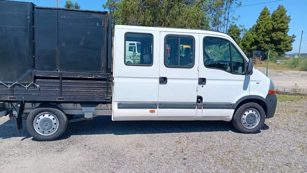 Renault MASTER 2.5 DCI - CAB. TRIPLA 2008 - 14750 EUR, 158168 km - AUTO.MOTO.pt - 158168km - foto 2 de 20