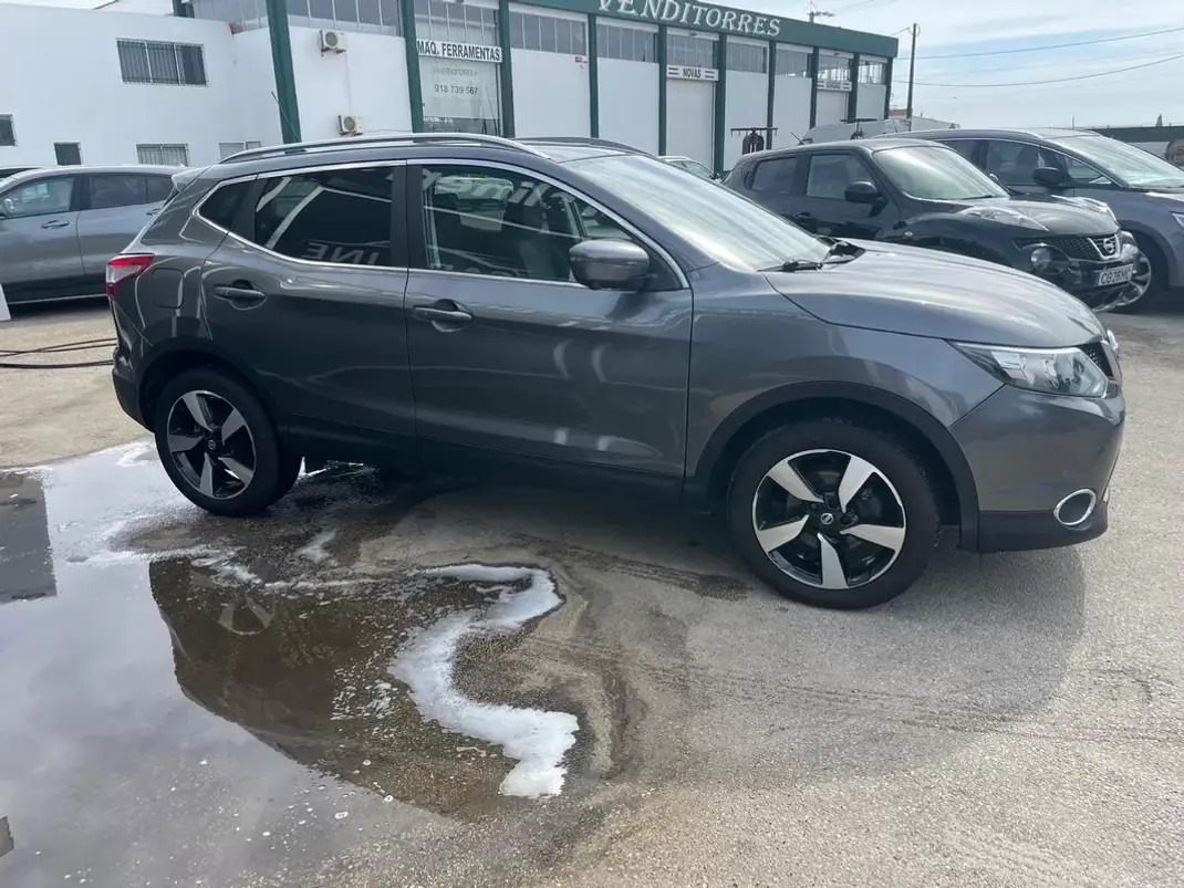 Nissan Qashqai 2017 - 16900 EUR, 127274 km - AUTO.MOTO.pt - 127274km - foto 12 de 26