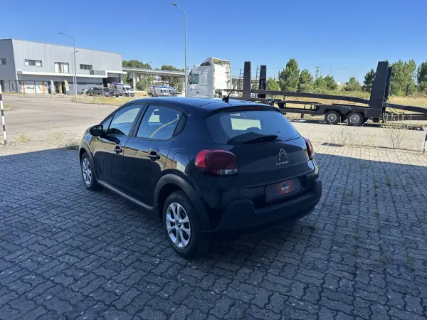 Citroën C3 2019 - 10990 EUR, 122000 km - AUTO.MOTO.pt - 122000km - foto 6 de 15