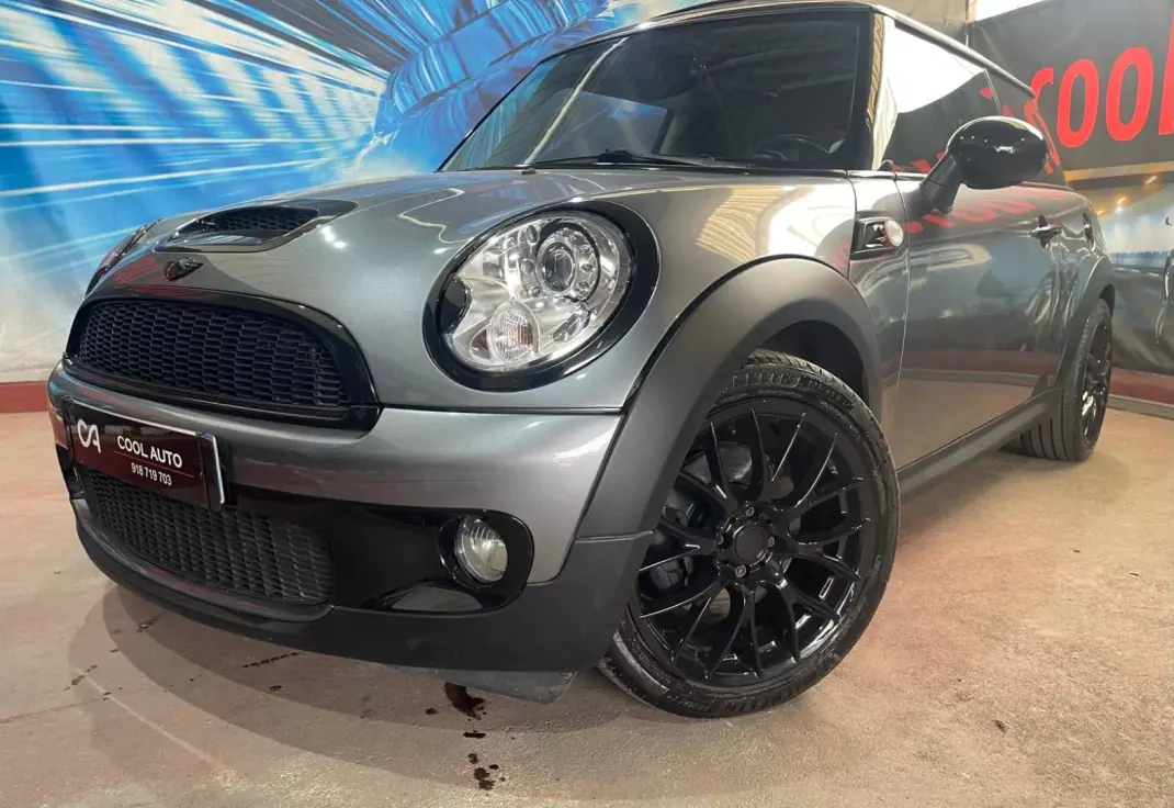 MINI Cooper S 2008 - 8999 EUR, 158000 km - AUTO.MOTO.pt - 158000km - foto 17 de 48