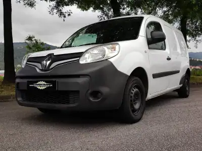 Renault Kangoo 1.5 DCi Maxi 2017 - 9950 EUR, 251230 km - AUTO.MOTO.pt - 251230km - foto 3 de 22