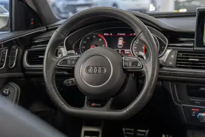 Audi RS6 Avant 2019 - 99950 EUR, 21800 km - AUTO.MOTO.pt - 21800km - foto 41 de 50