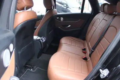 Mercedes-Benz GLC 300 2020 - 36900 EUR, 148682 km - AUTO.MOTO.pt - 148682km - foto 8 de 30