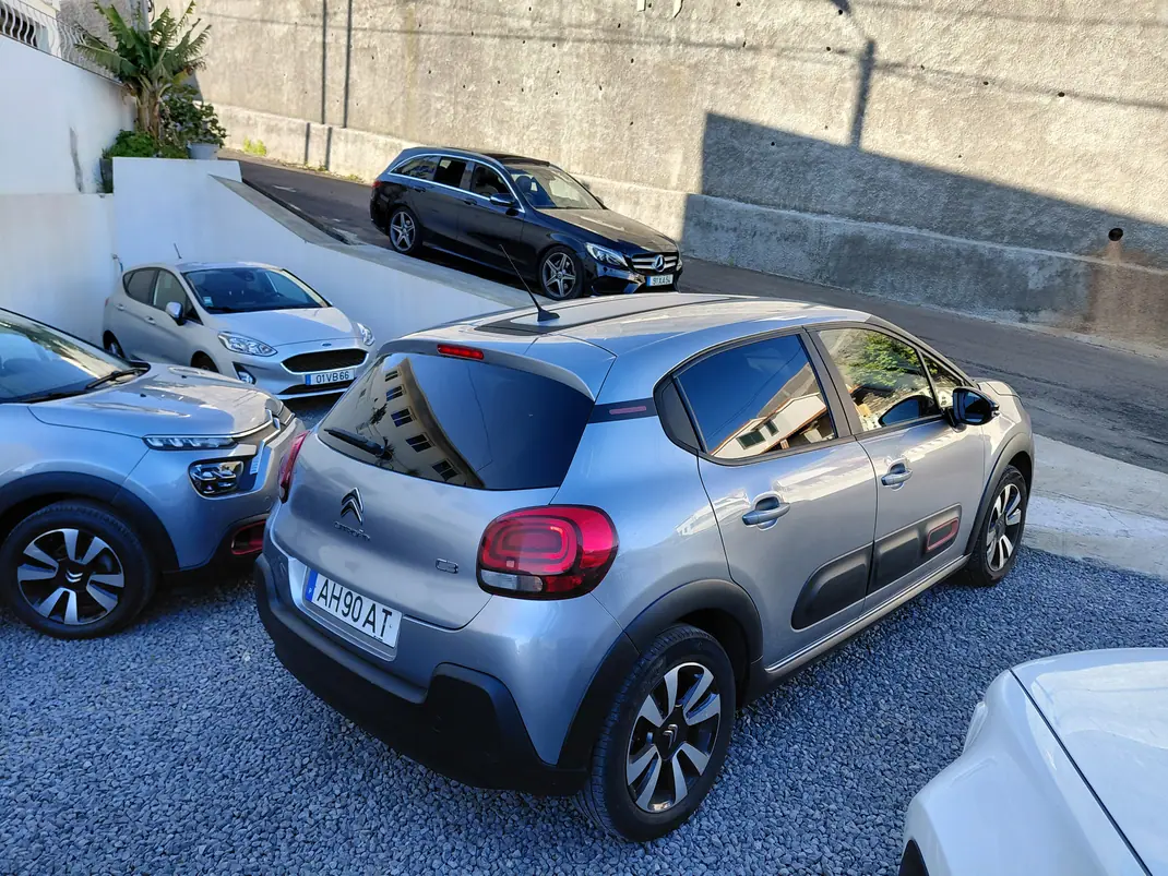 Citroën C3 2021 - 13500 EUR, 130000 km - AUTO.MOTO.pt - 130000km - foto 5 de 14