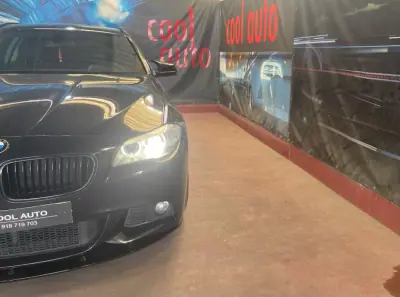 BMW 520 2010 - 15999 EUR, 174000 km - AUTO.MOTO.pt - 174000km - foto 12 de 51