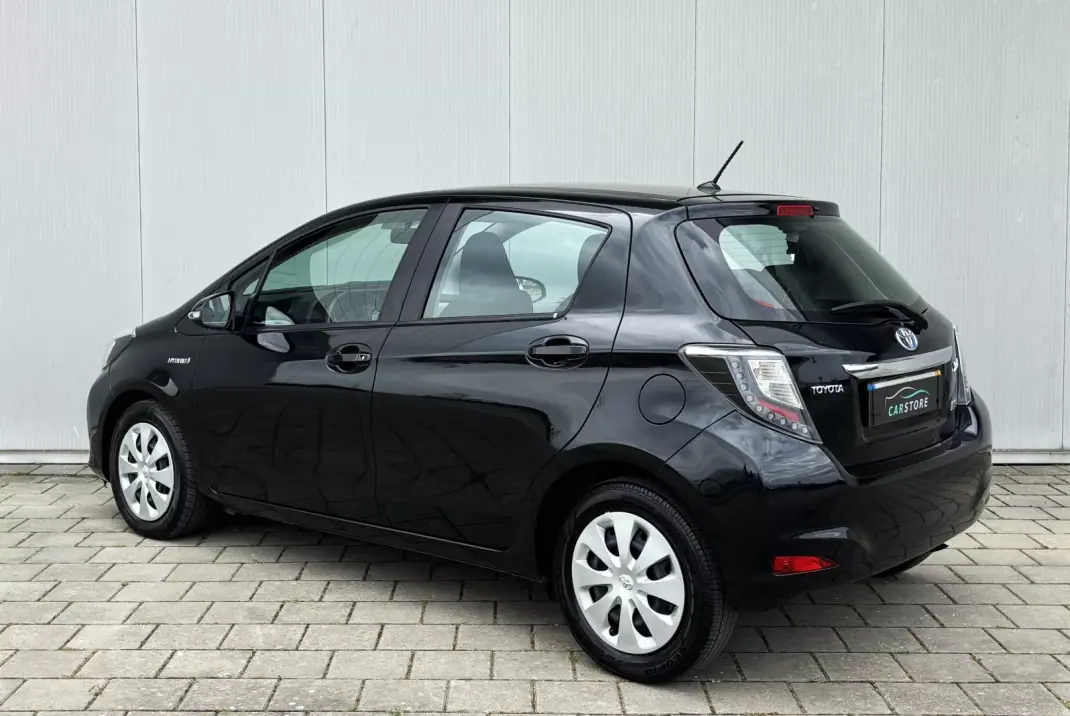 Toyota Yaris 2012 - 12750 EUR, 39000 km - AUTO.MOTO.pt - 39000km - foto 5 de 37
