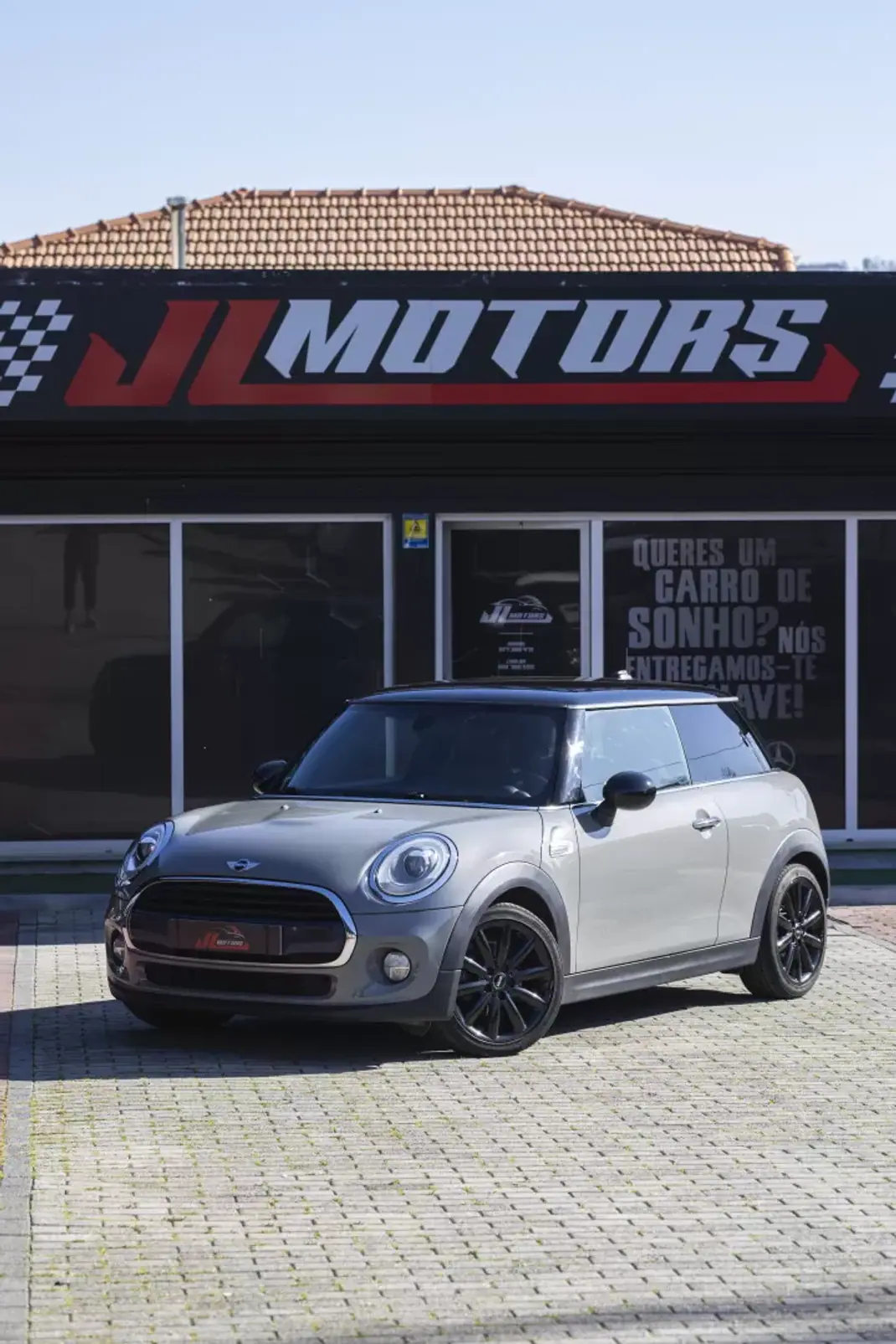 MINI 3 Portas 2017 - 13900 EUR, 237412 km - AUTO.MOTO.pt - 237412km - foto 7 de 32