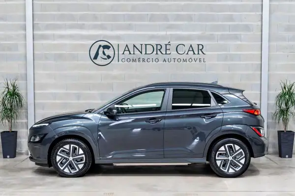 Hyundai Kauai 2022 - 18950 EUR, 19280 km - AUTO.MOTO.pt - 19280km - foto 4 de 50