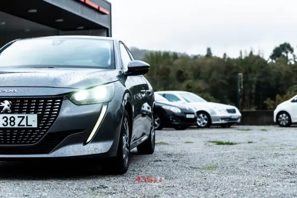 Peugeot 208 1.2 PureTech Allure 2021 Gasolina
