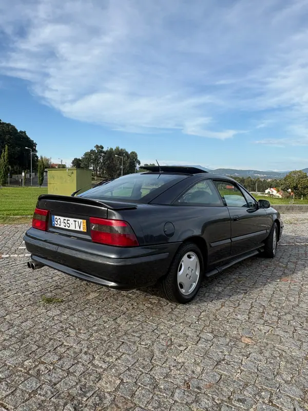 Opel CALIBRA C2.0NE U9 Sport 1991 Gasolina — 239 000 km · Braga Opel CALIBRA C2.0NE U9 Sport 1991 Gasolina