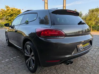 Volkswagen Scirocco 2012 - 11990 EUR, 226000 km - AUTO.MOTO.pt - 226000km - foto 8 de 16