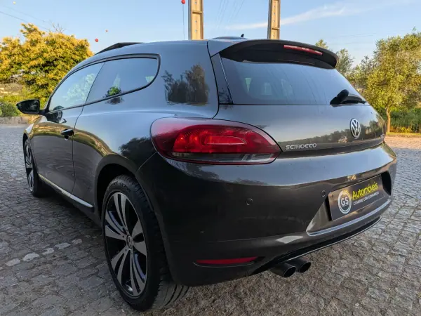 Volkswagen Scirocco 2012 - 11990 EUR, 226000 km - AUTO.MOTO.pt - 226000km - foto 8 de 16
