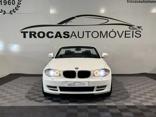BMW 118 2011 - 13500 EUR, 231200 km - AUTO.MOTO.pt - 231200km - foto 23 de 32