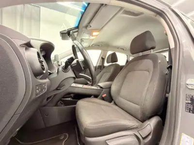 Hyundai Kauai 2020 - 16999 EUR, 95000 km - 95000km - foto 16 de 20