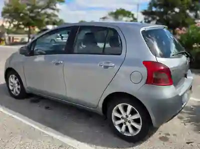 Toyota Yaris 2008 - 5000 EUR, 254000 km - 254000km - foto 3 de 14