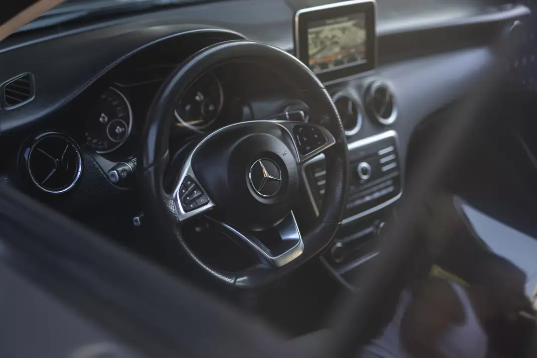 Mercedes-Benz A 160 2016 - 14900 EUR, 172690 km - AUTO.MOTO.pt - 172690km - foto 14 de 33