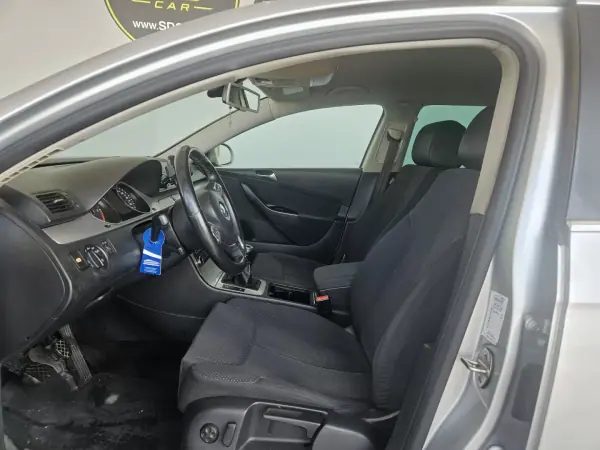 Volkswagen Passat Variant 2010 - 3850 EUR, 340000 km - 340000km - foto 4 de 7