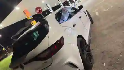Renault Mégane 2019 - 25999 EUR, 110000 km - foto 6 de 9