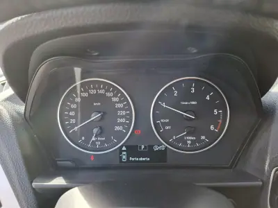 BMW 116 2015 - 17250 EUR, 100547 km - AUTO.MOTO.pt - 100547km - foto 23 de 33