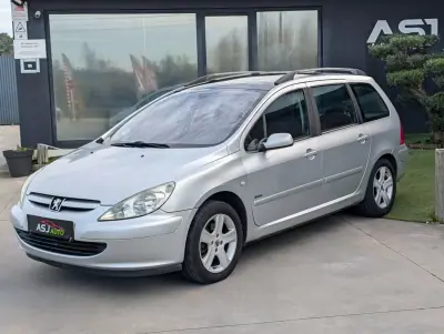 Peugeot 307 Break 2003 - 1950 EUR, 240635 km - AUTO.MOTO.pt - 240635km - foto 2 de 19