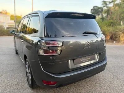 Citroën C4 Grand Picasso 2015 - 11999 EUR, 140000 km - 140000km - foto 7 de 19