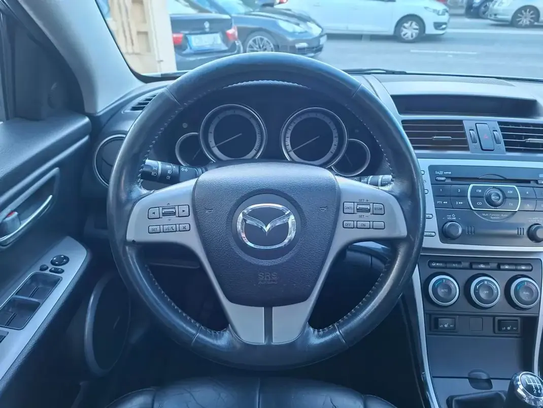 Mazda 6 2009 - 6900 EUR, 230000 km - 230000km - foto 33 de 34