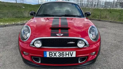 MINI Coupé 2012 - 10990 EUR, 178000 km - AUTO.MOTO.pt - 178000km - foto 12 de 18