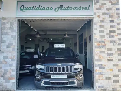 Jeep Grand Cherokee 2016 - 34950 EUR, 135350 km - AUTO.MOTO.pt - 135350km - foto 21 de 60