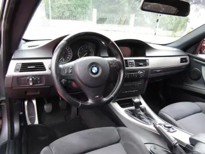 BMW 320 2011 - 16499 EUR, 241020 km - 241020km - foto 15 de 34