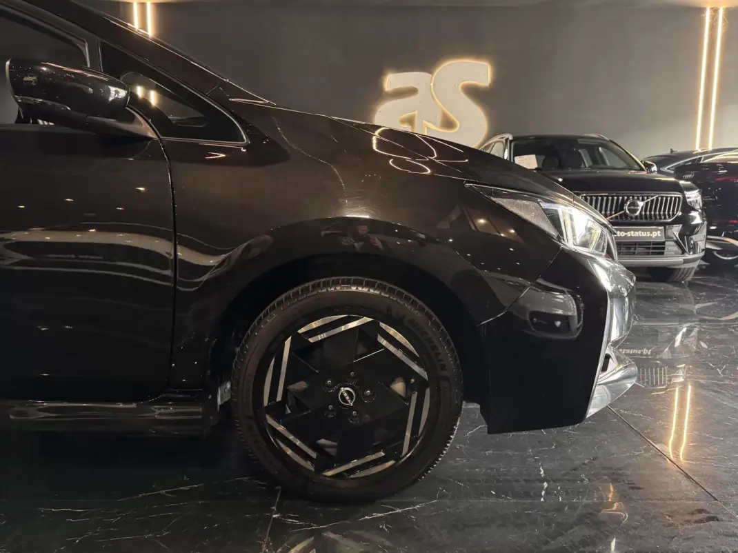 Nissan Leaf 2022 - 15990 EUR, 95500 km - AUTO.MOTO.pt - 95500km - foto 5 de 32