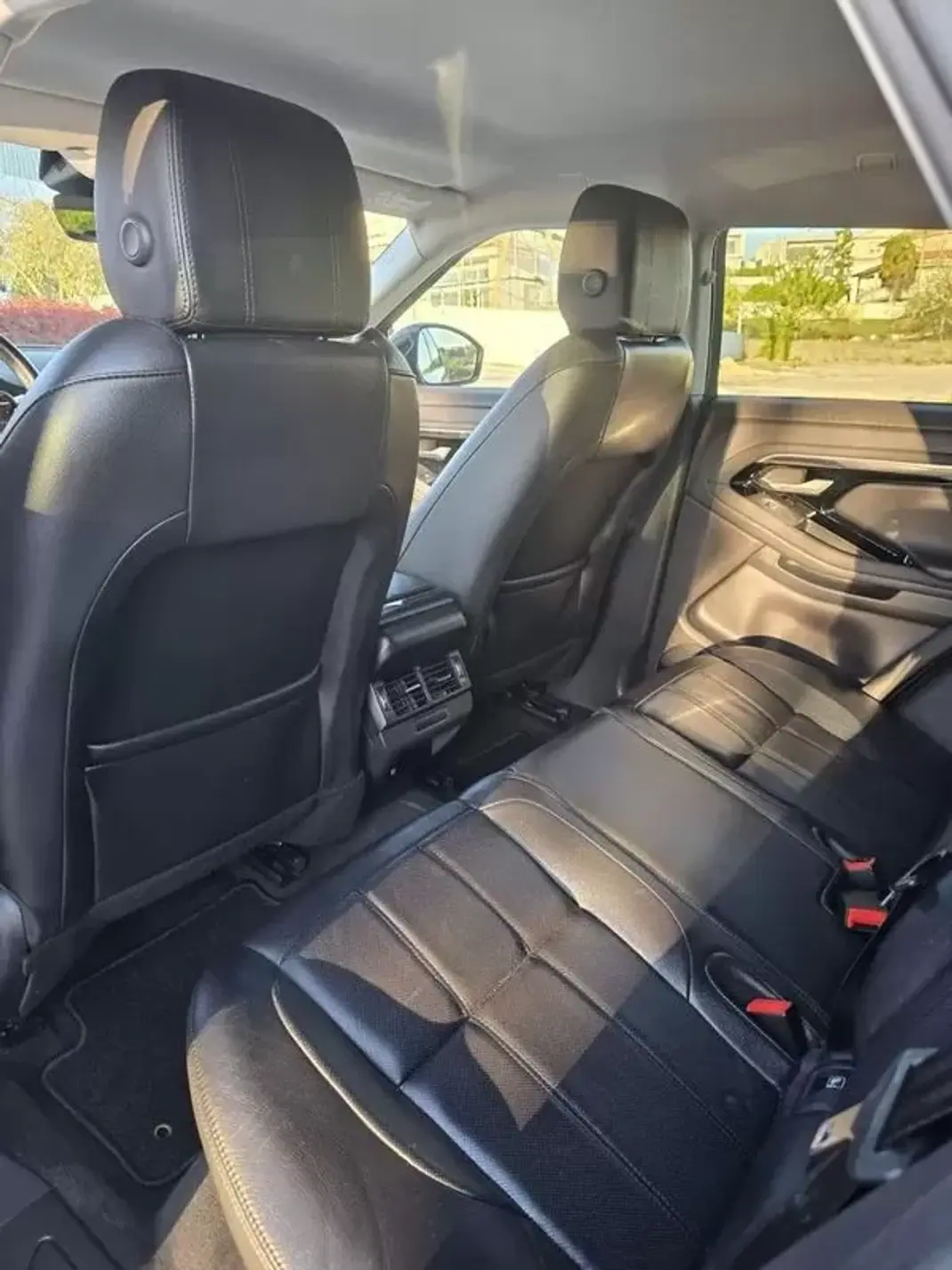 Land Rover Range Rover Evoque 2020 - 32890 EUR, 152000 km - AUTO.MOTO.pt - 152000km - foto 12 de 38