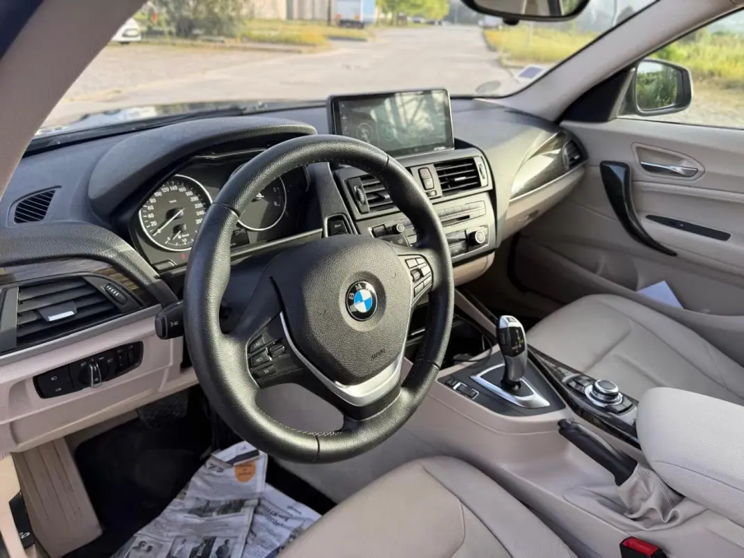 BMW 218 2014 - 16250 EUR, 167798 km - AUTO.MOTO.pt - 167798km - foto 11 de 21