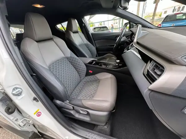 Toyota C-HR 2020 - 24400 EUR, 57145 km - AUTO.MOTO.pt - 57145km - foto 34 de 40