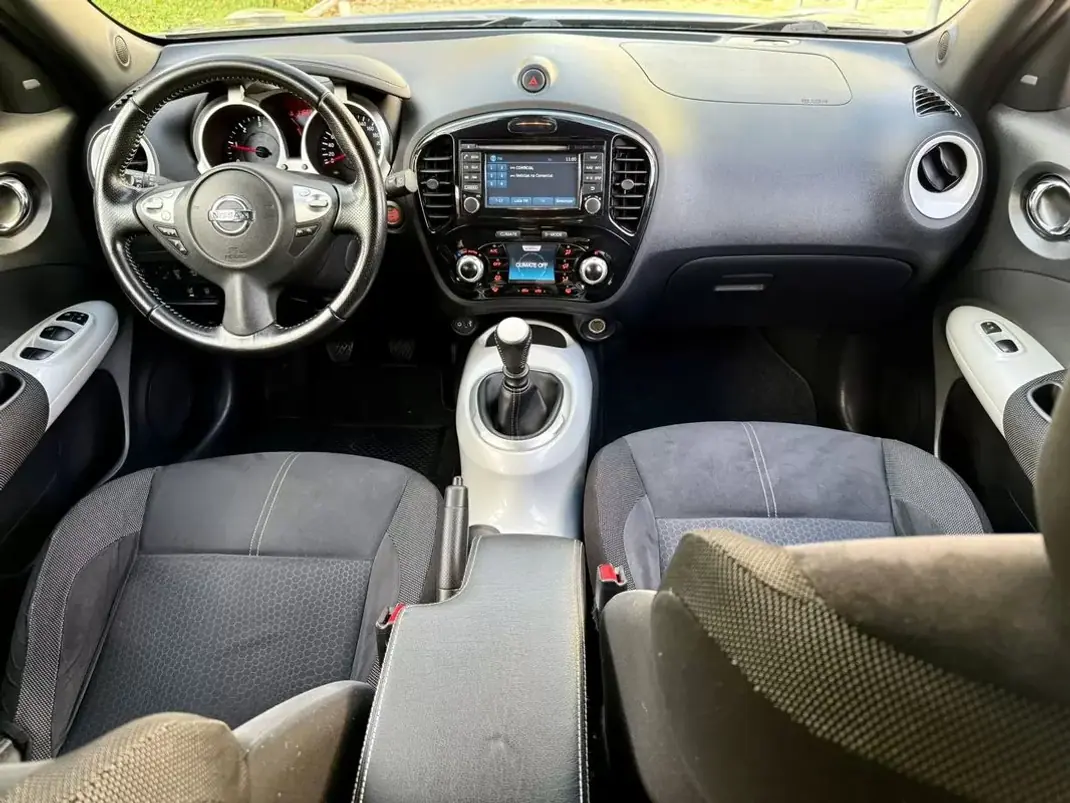 Nissan Juke 2015 - 10990 EUR, 116950 km - AUTO.MOTO.pt - 116950km - foto 8 de 41