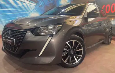 Peugeot 208 2023 - 14900 EUR, 44000 km - AUTO.MOTO.pt - 44000km - foto 19 de 47