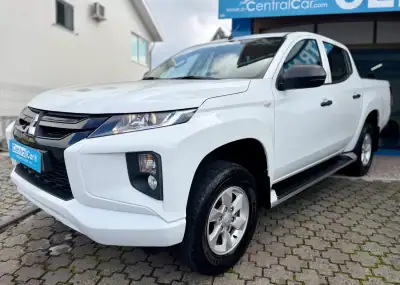 Mitsubishi L200 2022 - 30450 EUR, 82000 km - AUTO.MOTO.pt - 82000km - foto 5 de 30