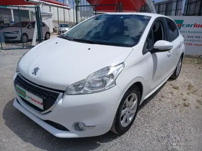 Peugeot 208 2014 - 85491km