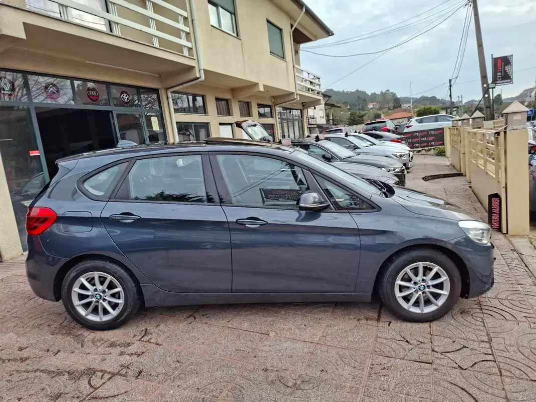 BMW 218 2014 - 8500 EUR, 490000 km - AUTO.MOTO.pt - 490000km - foto 5 de 33