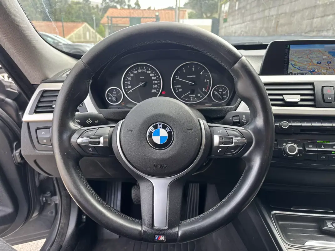 BMW 318 Gran Turismo 2014 - 11990 EUR, 280000 km - 280000km - foto 16 de 26