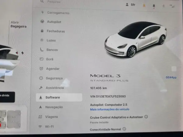 Tesla Model 3 2019 - 20900 EUR, 107000 km - AUTO.MOTO.pt - 107000km - foto 7 de 13