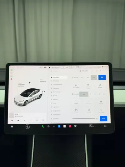 Tesla Model 3 2020 - 24500 EUR, 134000 km - AUTO.MOTO.pt - 134000km - foto 14 de 21