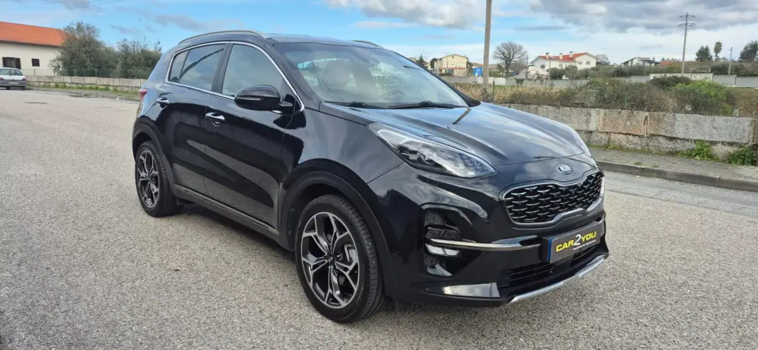 Kia Sportage 2020 - 20000 EUR, 99000 km - AUTO.MOTO.pt - 99000km - foto 1 de 28