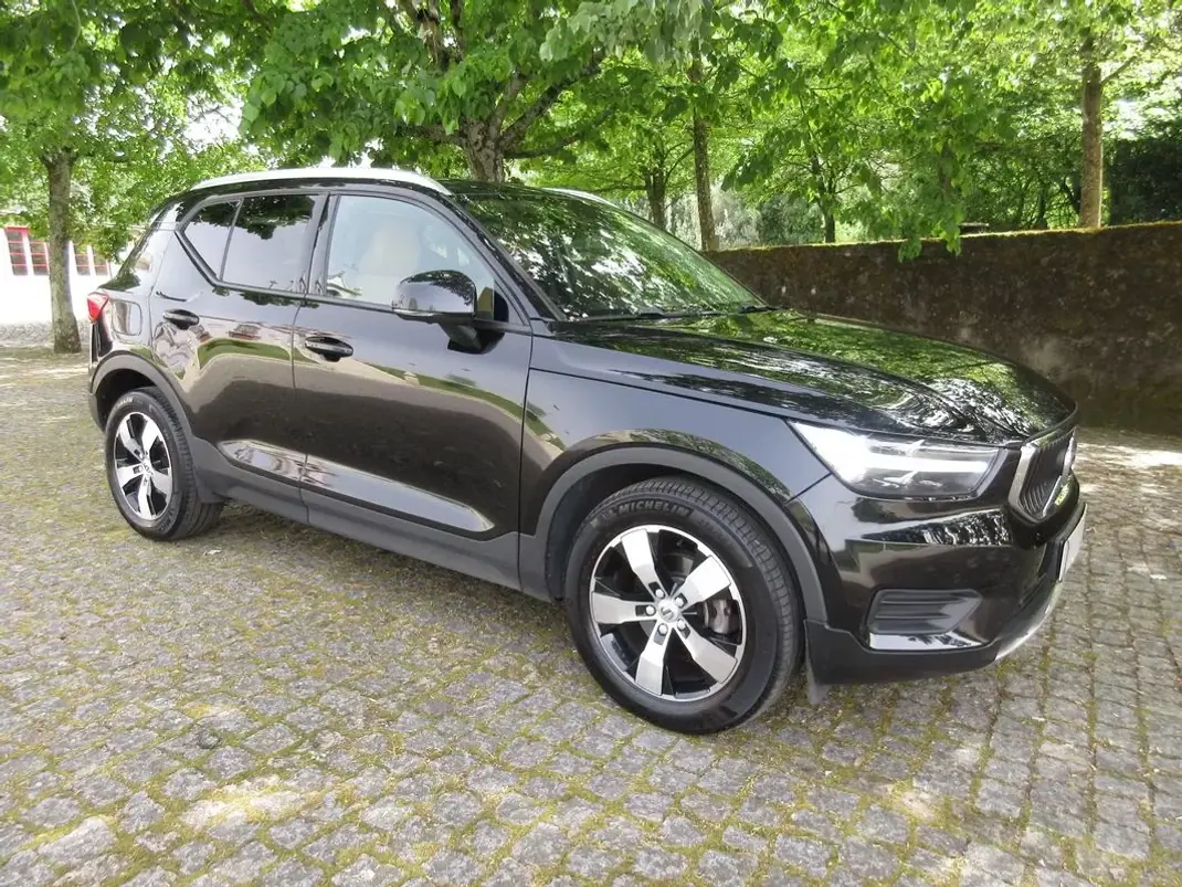 Volvo XC 40 2019 - 29490 EUR, 70000 km - AUTO.MOTO.pt - 70000km - foto 22 de 60