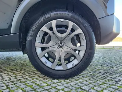 Citroën C3 2025 - 17400 EUR, 23306 km - AUTO.MOTO.pt - 23306km - foto 11 de 25