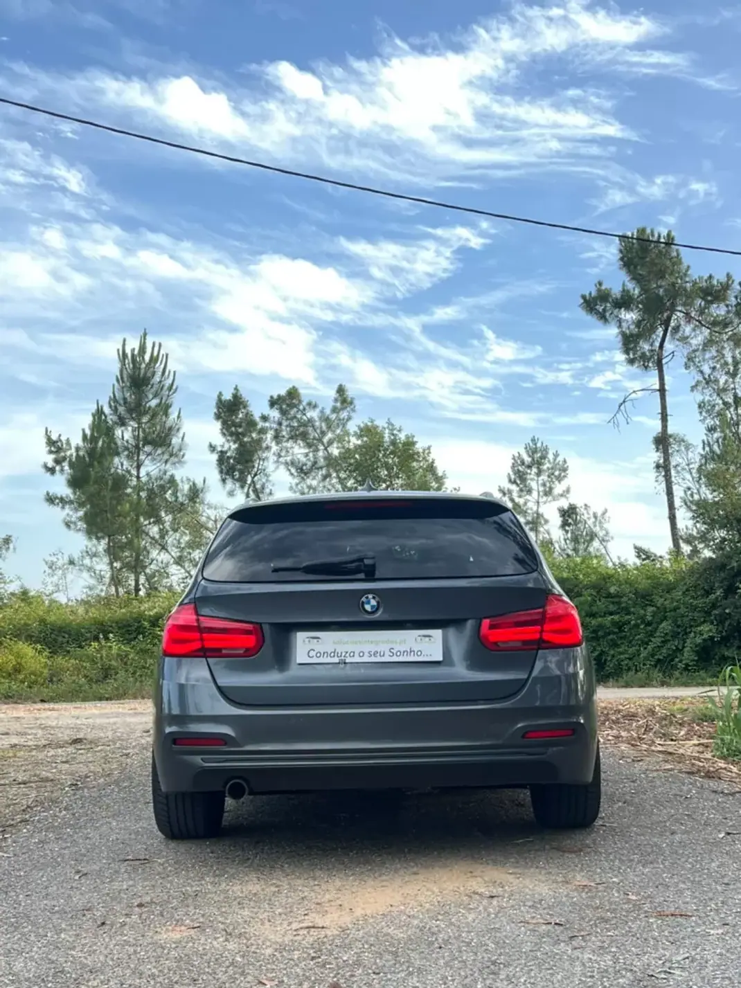 BMW 318 2017 - 18900 EUR, 156599 km - AUTO.MOTO.pt - 156599km - foto 17 de 30