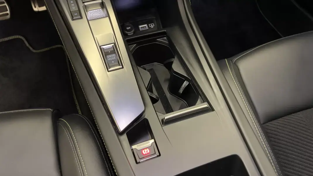 Peugeot 308 SW 2023 - 22490 EUR, 52713 km - AUTO.MOTO.pt - 52713km - foto 51 de 57