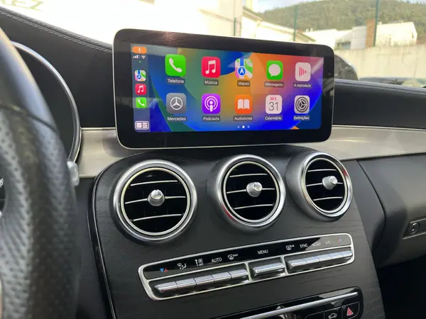 Mercedes-Benz C 220 2019 - 27500 EUR, 188607 km - AUTO.MOTO.pt - 188607km - foto 4 de 6