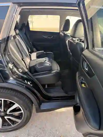 Nissan X-Trail 2017 - 16890 EUR, 169000 km - AUTO.MOTO.pt - 169000km - foto 10 de 11