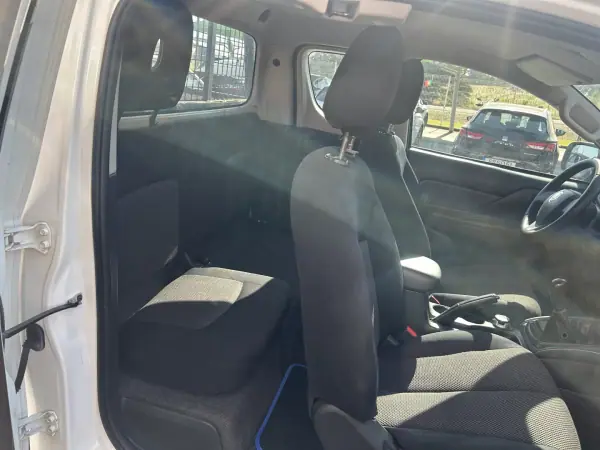 Fiat Fullback 2016 - 16947 EUR, 212000 km - AUTO.MOTO.pt - 212000km - foto 13 de 20