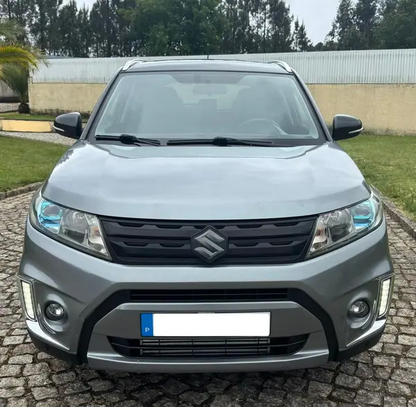 Suzuki Vitara 2015 — foto 2 de 15